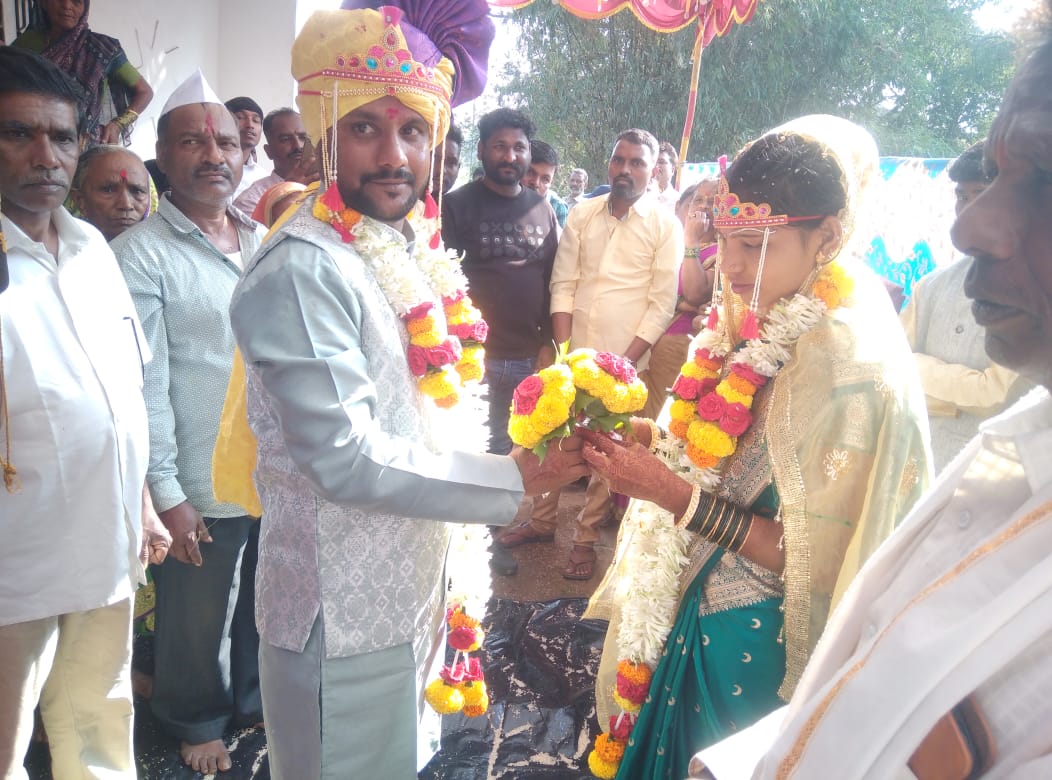 Breaking the bonds of caste and lineage